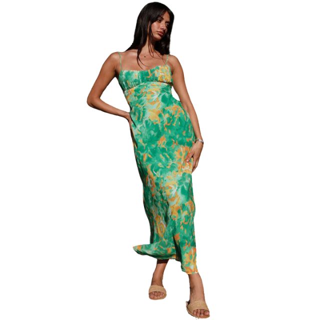 Catalina - Flowing maxi dress with floral pattern