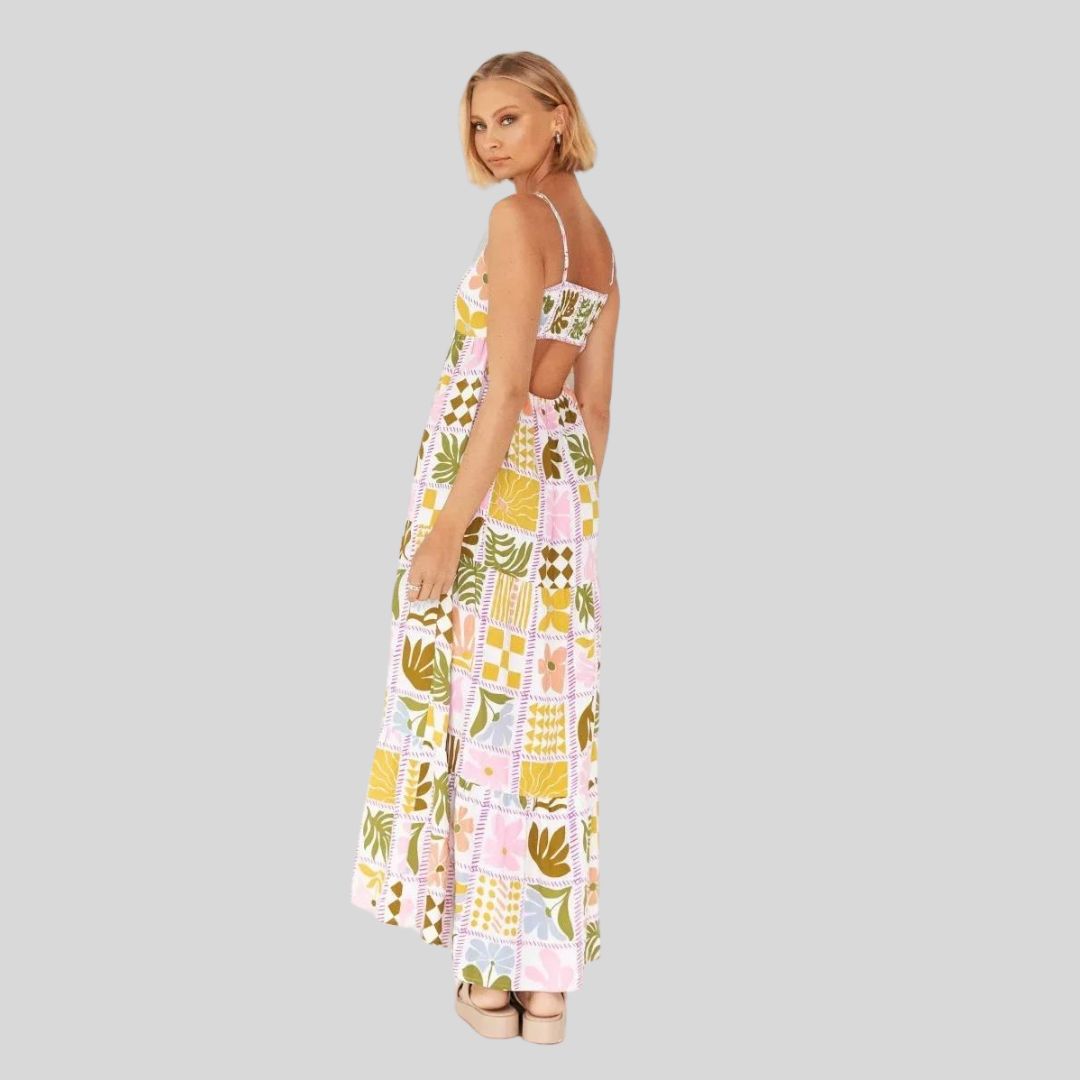 Bella Vita - Summer maxi dress with delicate prints