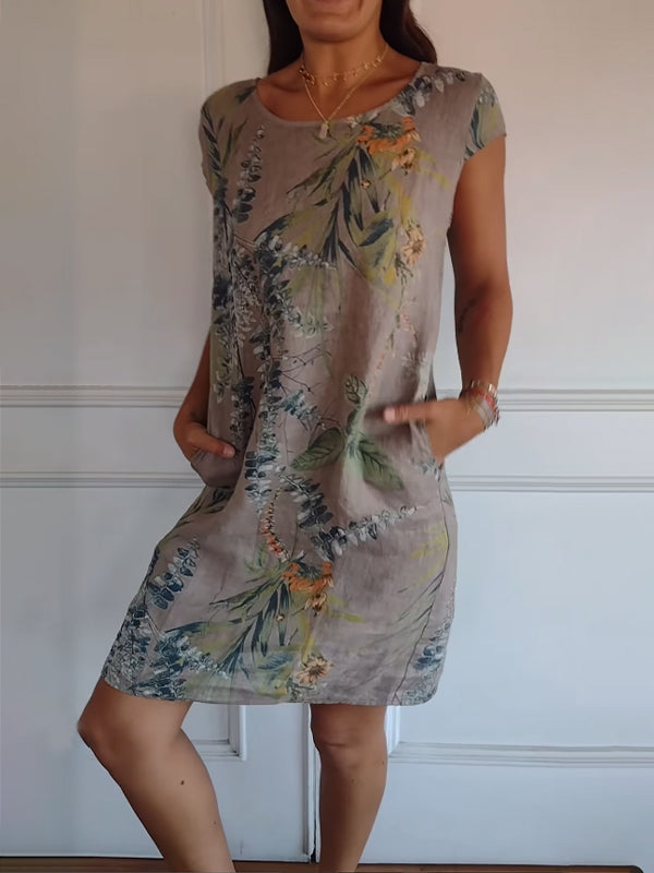 Annelinne - Comfortable Dress With Round Neckline