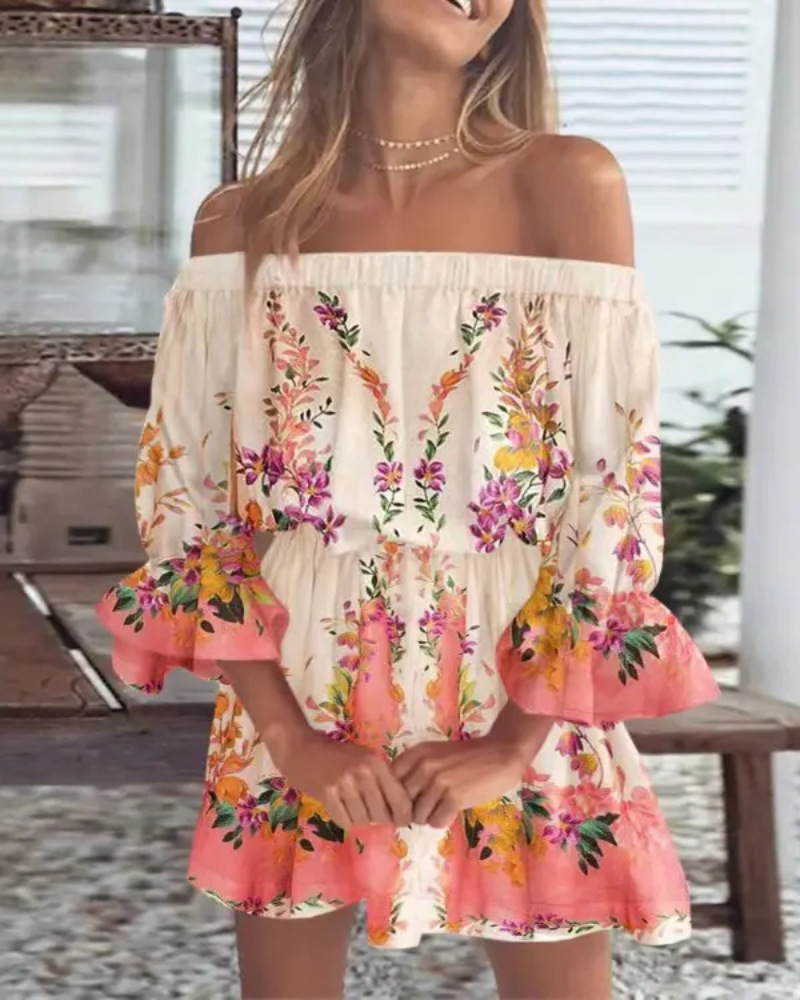 Kathleen - Off-the-shoulder dress with boho leaf print