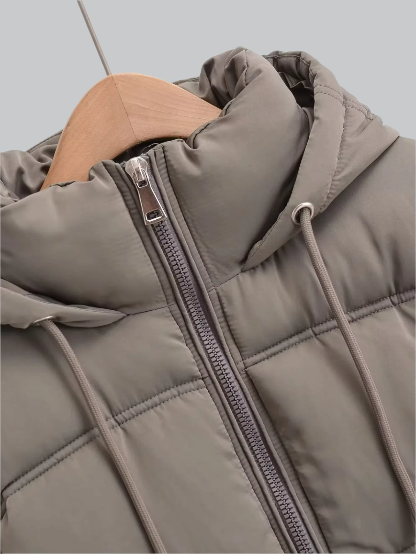 Cold-proof solid parka jacket for women