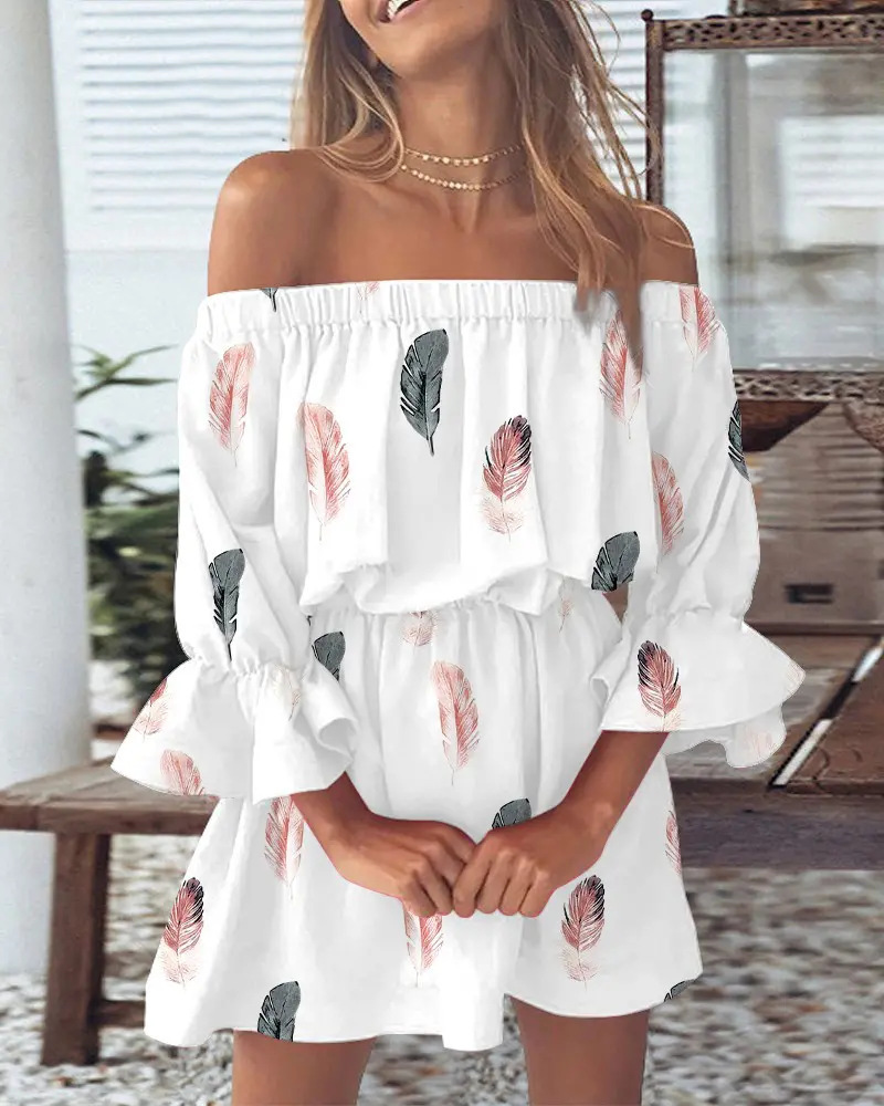 Kathleen - Off-the-shoulder dress with boho leaf print
