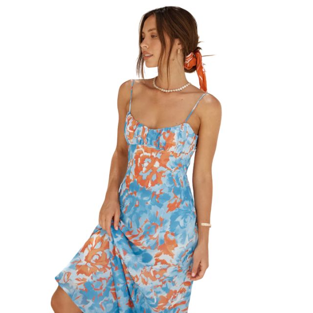 Catalina - Flowing maxi dress with floral pattern
