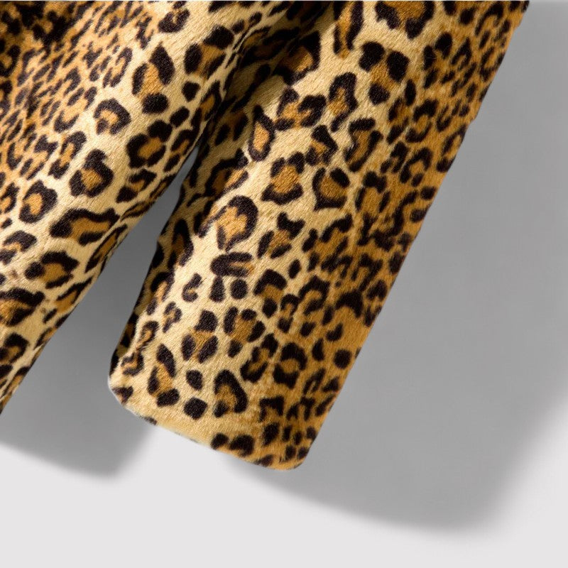 Women's Faux Fur Coat - Leopard Print - Mid-Length - Wide Collar - Warm Stylish Outerwear