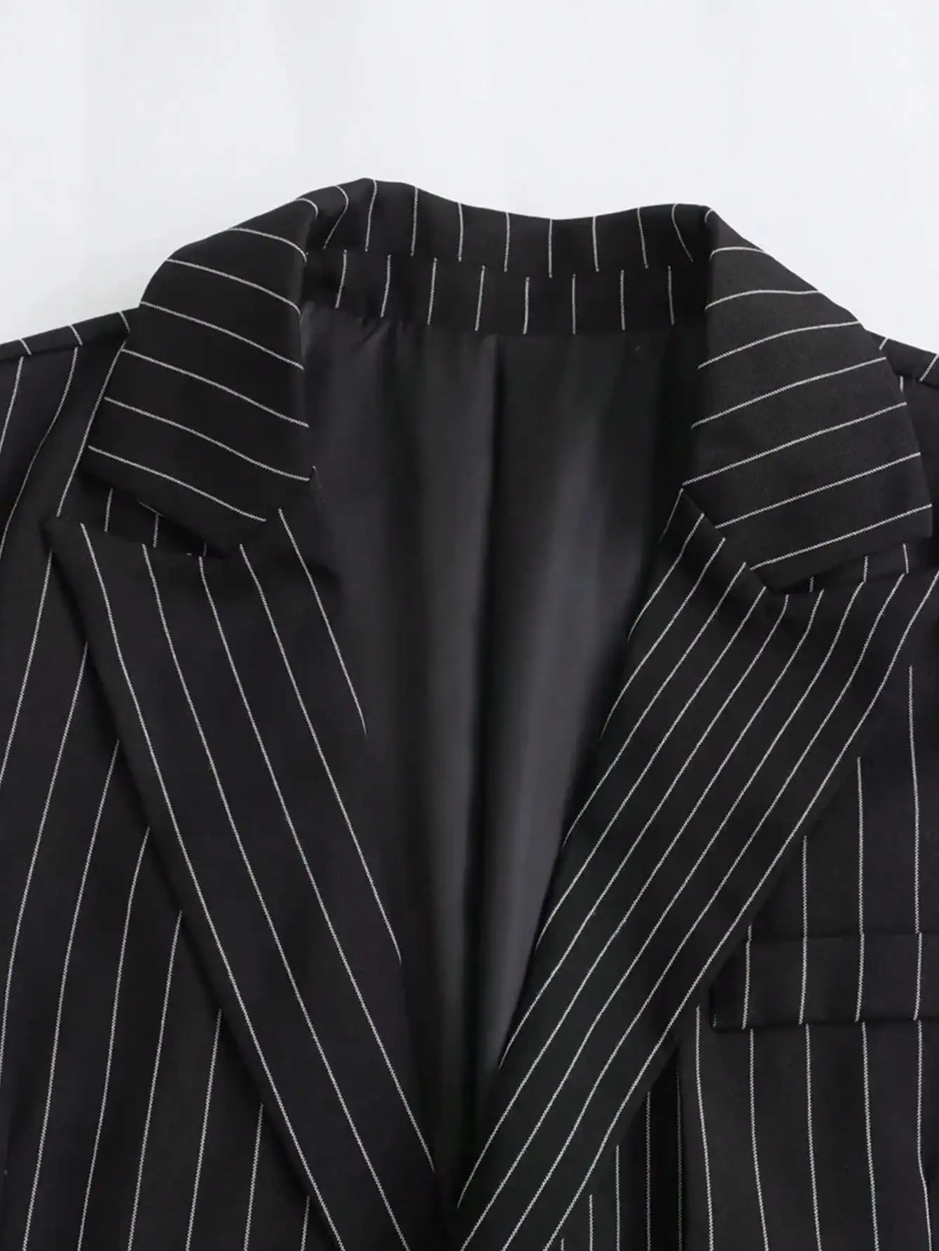 Classic office blazer for women