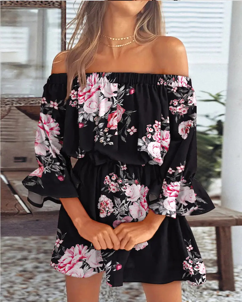 Kathleen - Off-the-shoulder dress with boho leaf print