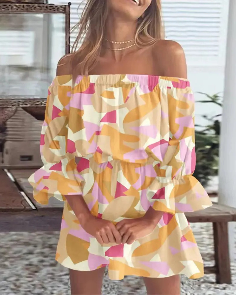 Kathleen - Off-the-shoulder dress with boho leaf print