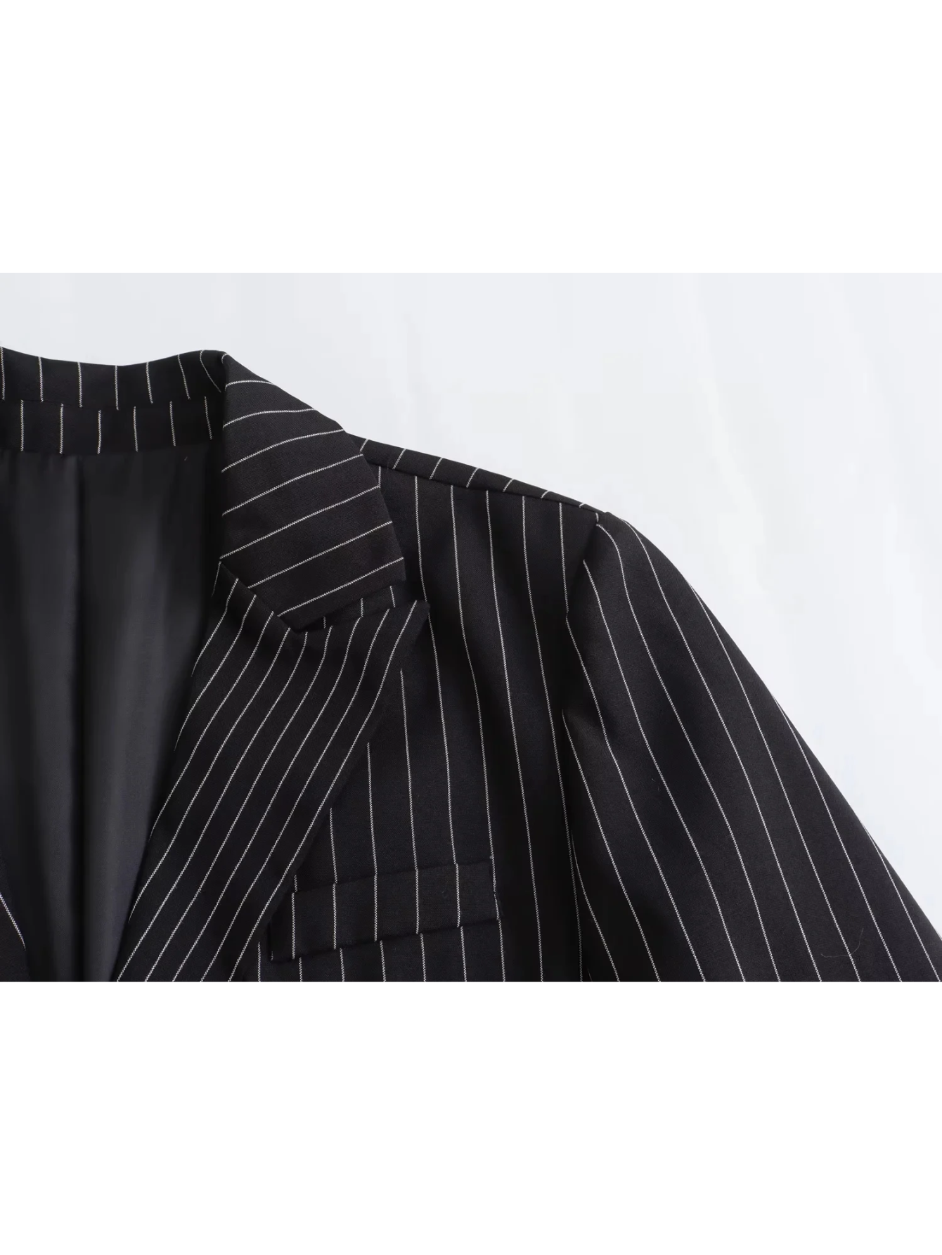 Classic office blazer for women