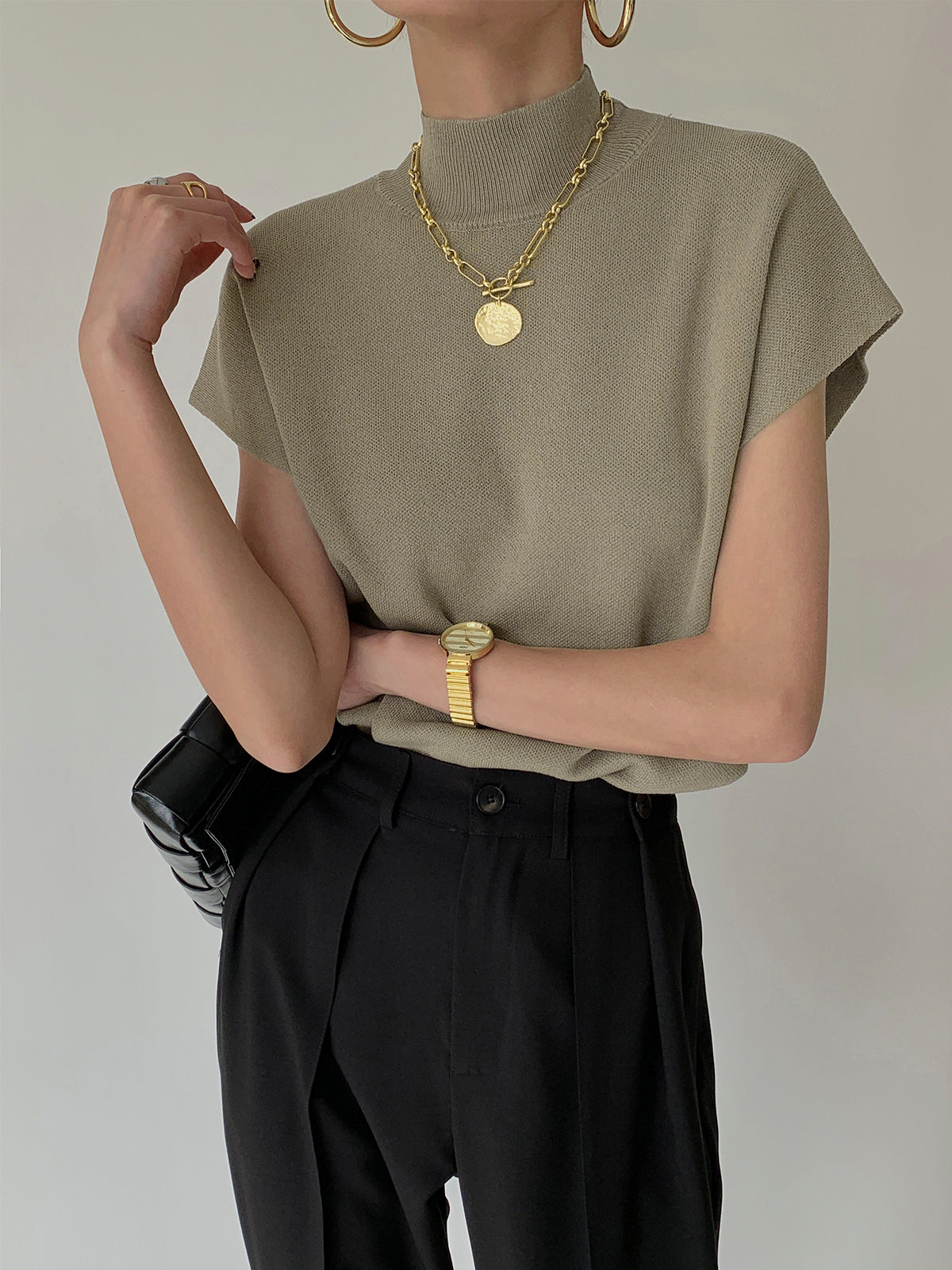 Women's Sweater Vest - Soft Knit - High Neck - Sleeveless Pullover - Versatile Fit
