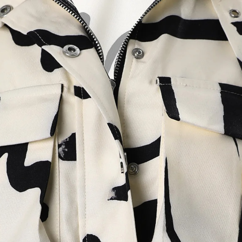 Short casual jacket for women