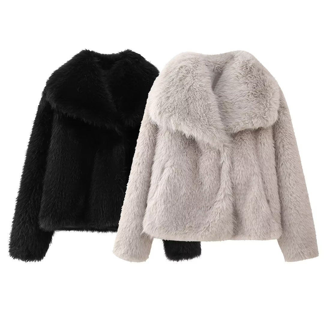 Elegant faux fur winter coat for women