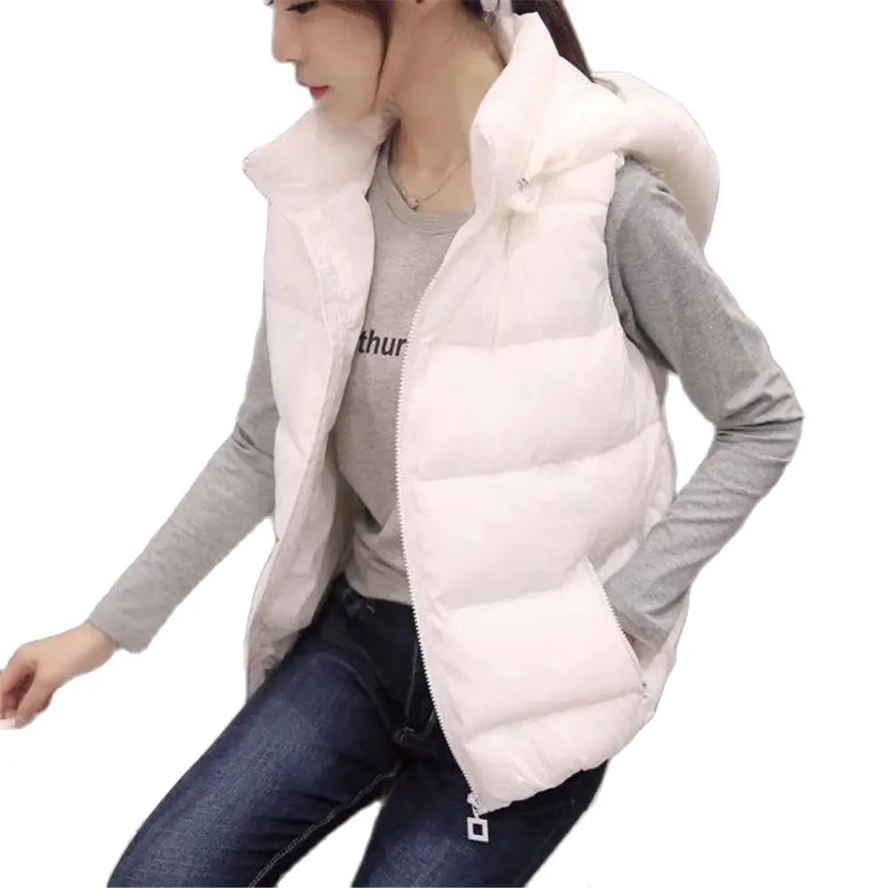 Women's Hooded Sleeveless Puffer Jacket – Lightweight Winter Vest