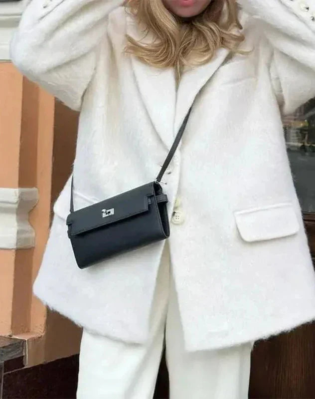 Long-sleeved plush elegant coat for women