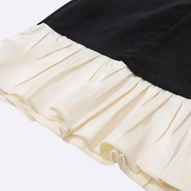 Gracie - Pleated mini dress with button placket