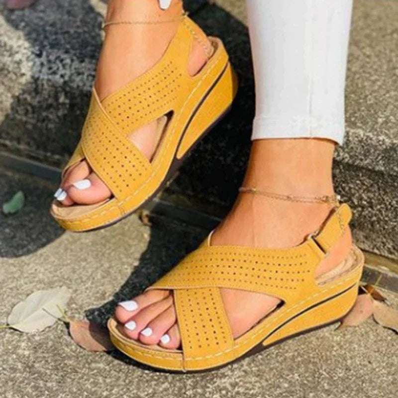 Stylish and supportive orthopedic general Sandals