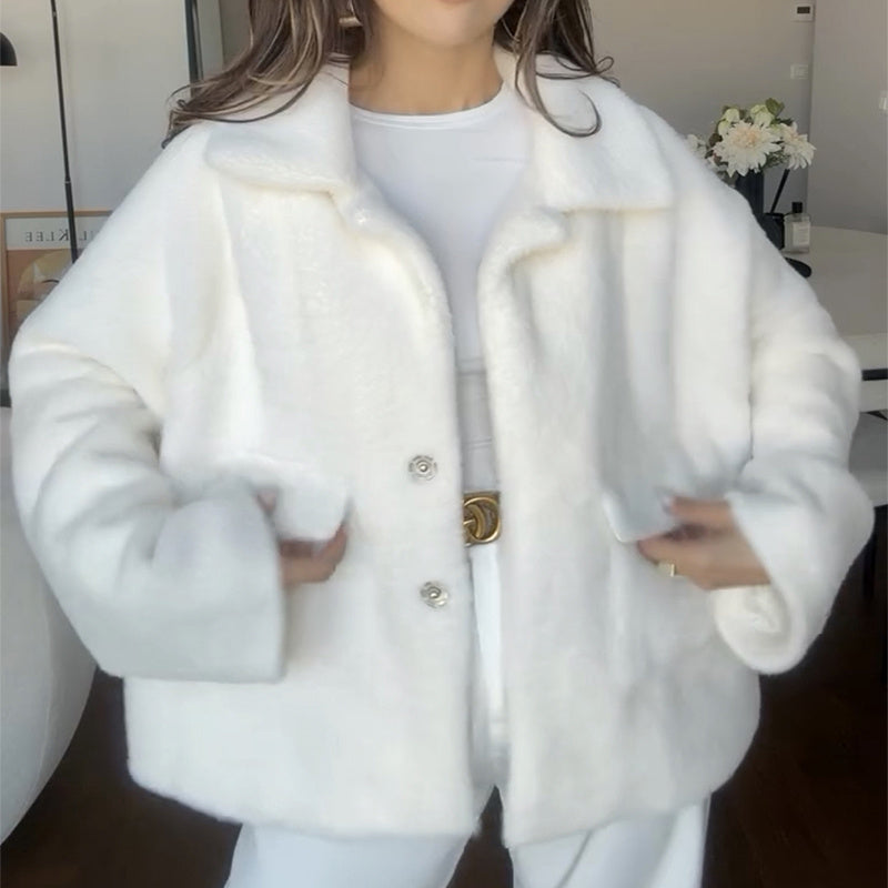 Loose lafel furry winter coat for women