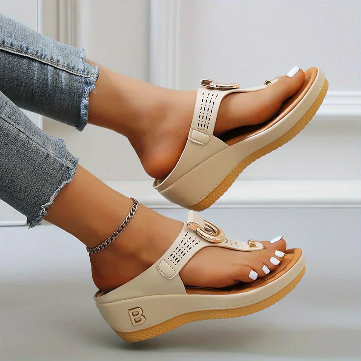 Relaxed and supportive orthopedic general Sandals