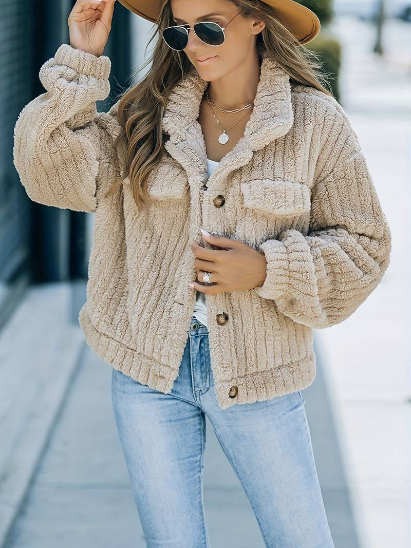 Women's Faux Fur Jacket - Oversized Fit - Notched Lapel - Button Front - Warm & Cozy