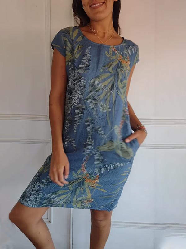 Annelinne - Comfortable Dress With Round Neckline