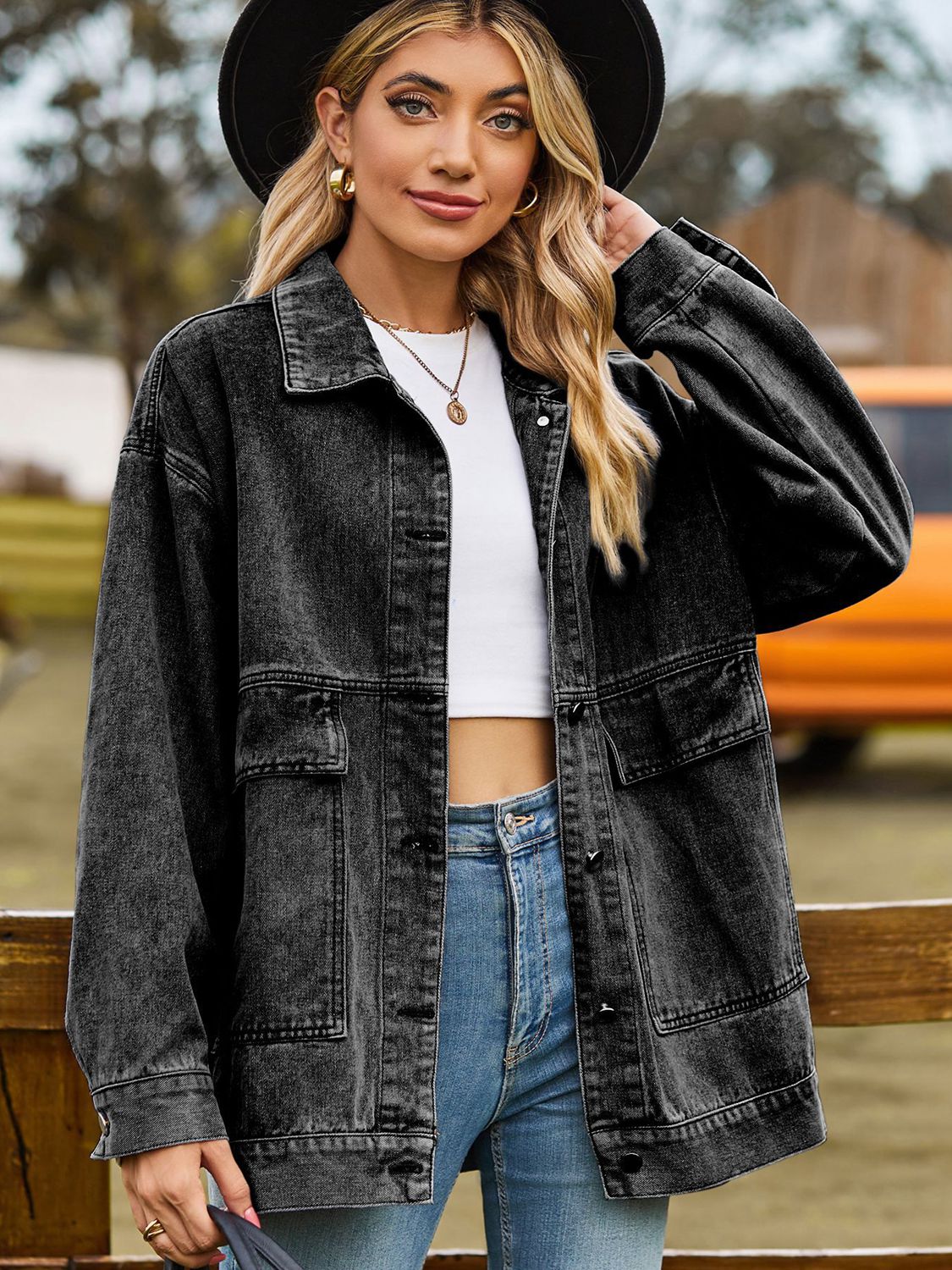 Oversized flap pockets denim jacket for women