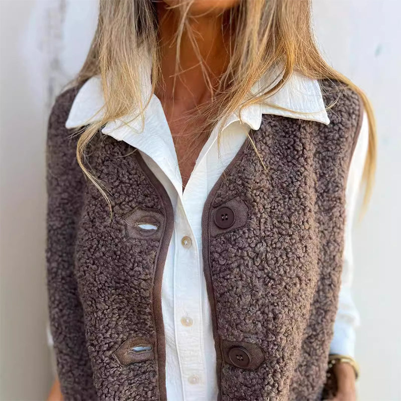 Women's Sherpa Vest - Button-Up Front - Soft & Warm - Relaxed Fit with Pockets