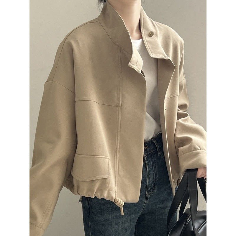 Classic short trench coat for women