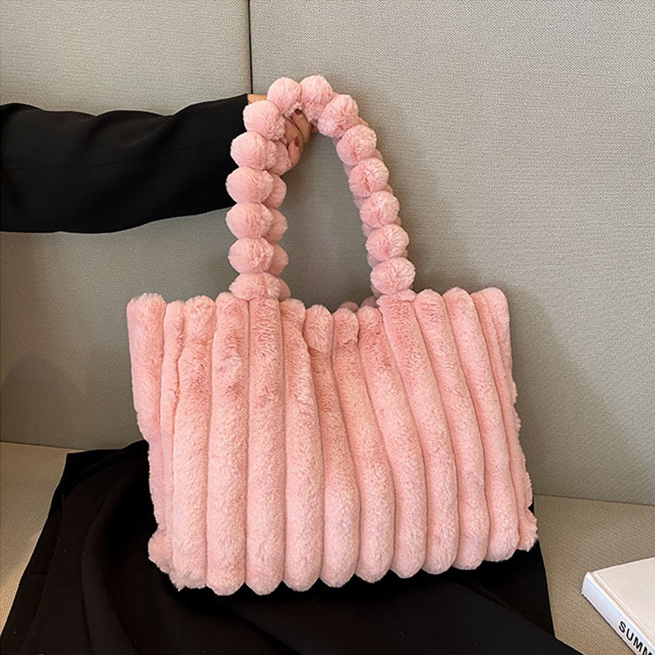 CloudPuff™ Plush carry bag