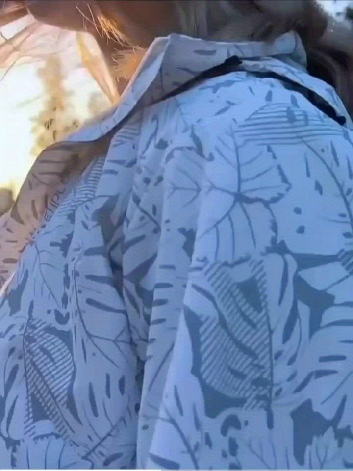 Camouflage outdoor jacket for women