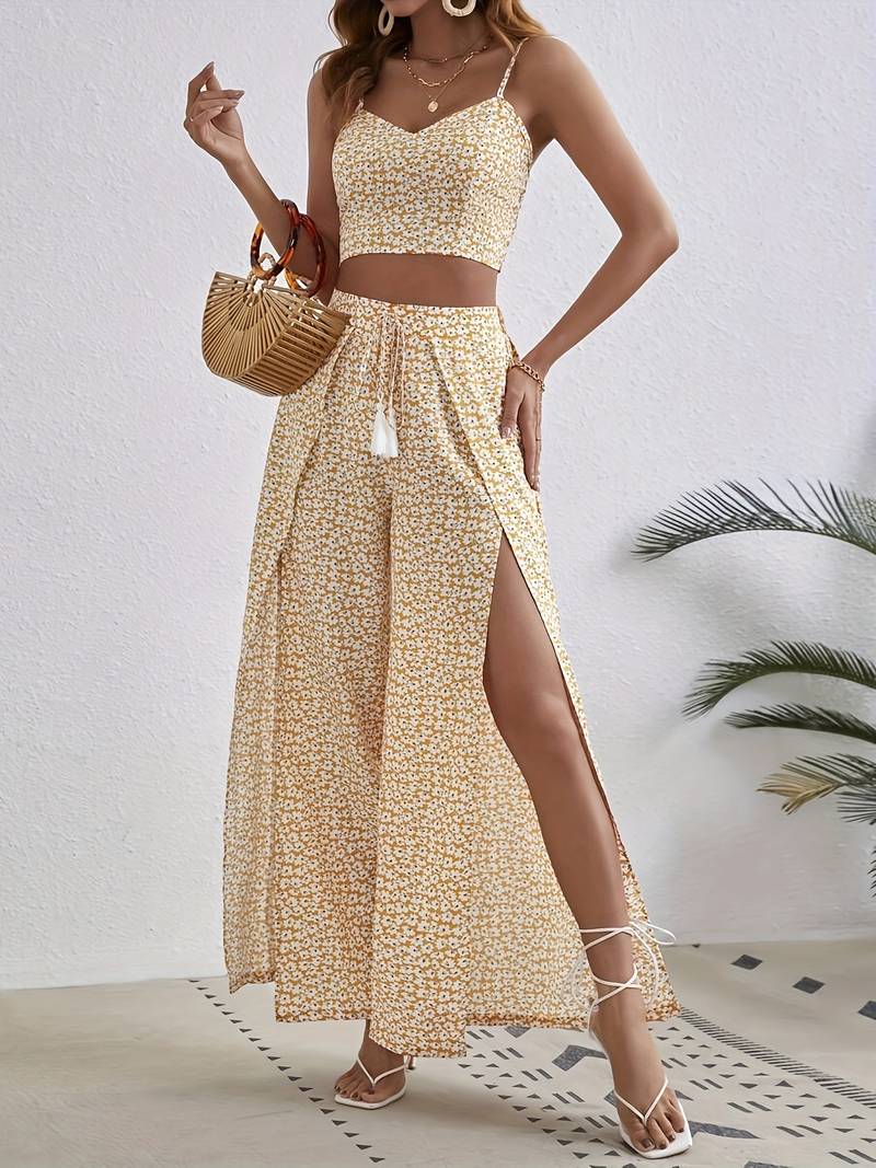 Elena - Two-piece Set With Floral Print and Spaghetti Straps