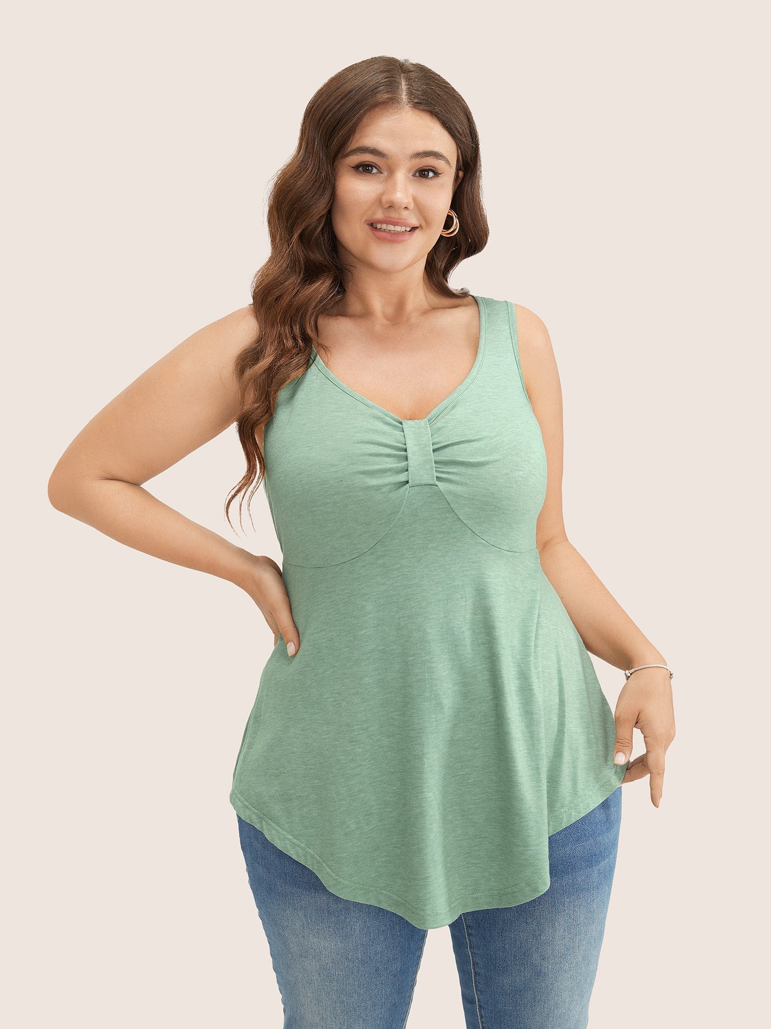 Solid Ruched Detail Asymmetrical Hem Tank Top