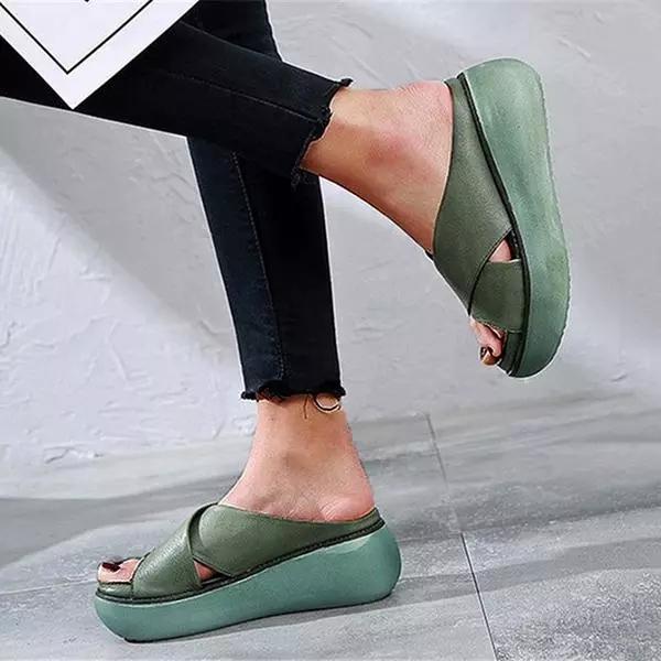 Portia - soft platform sandals with thick leather heel