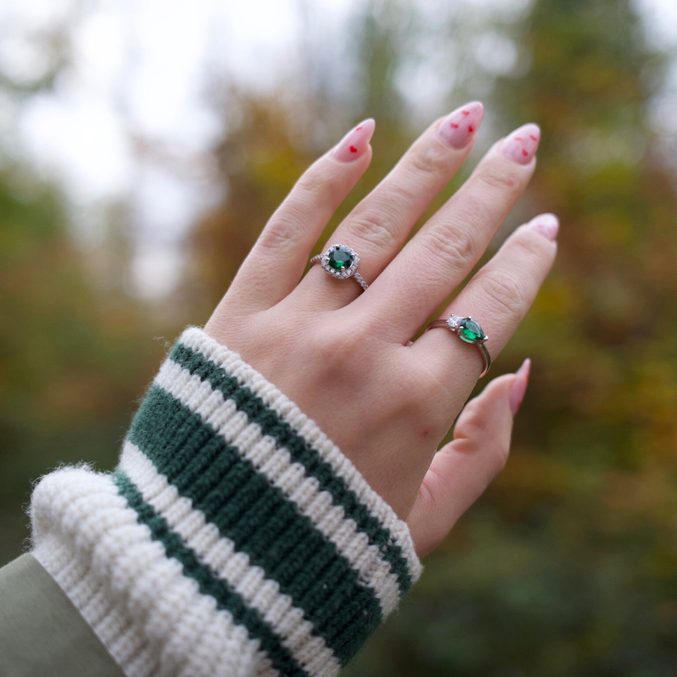 Verde - Slim ring with double gemstone design