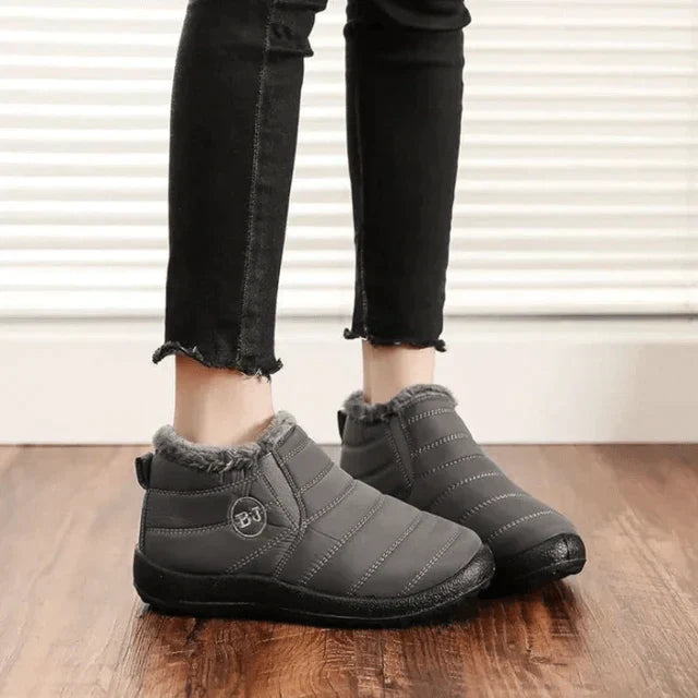 Timeless and supportive orthopedic general Boots