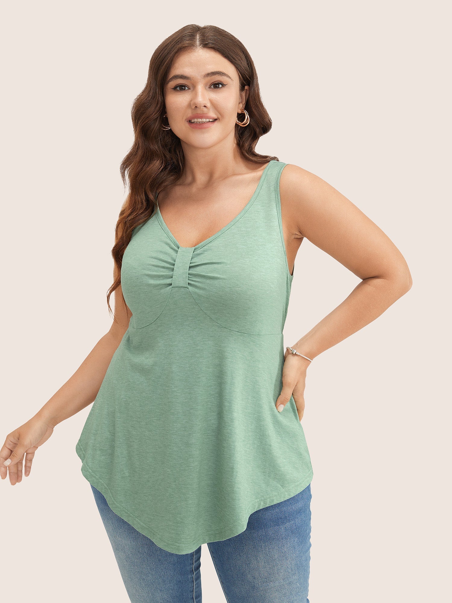 Solid Ruched Detail Asymmetrical Hem Tank Top