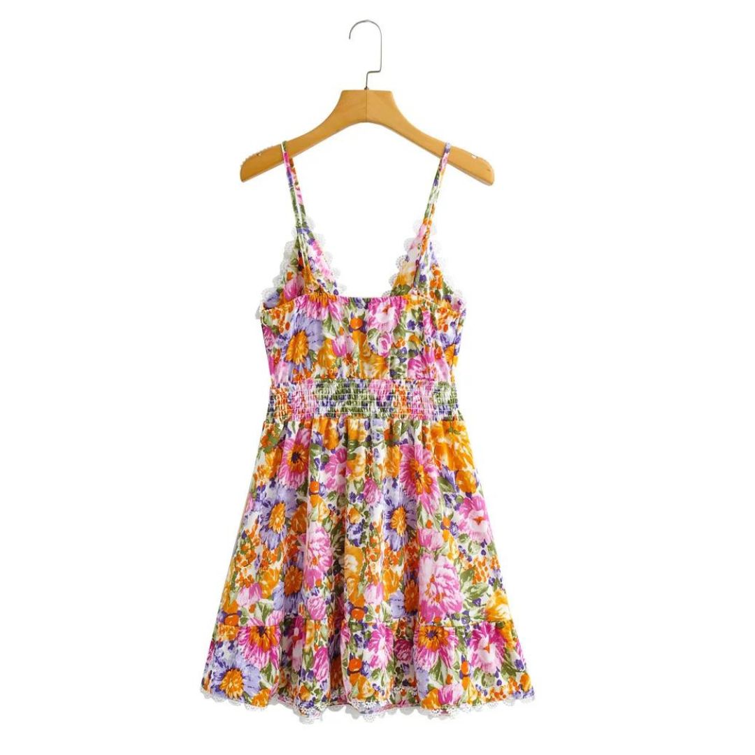 Andromeda - Floral summer dress with lace trim