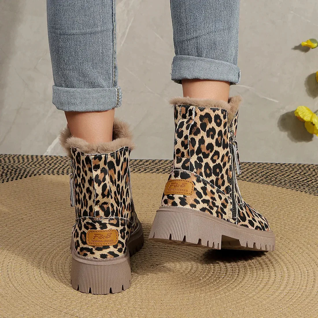 Carina | Warm leopard boots