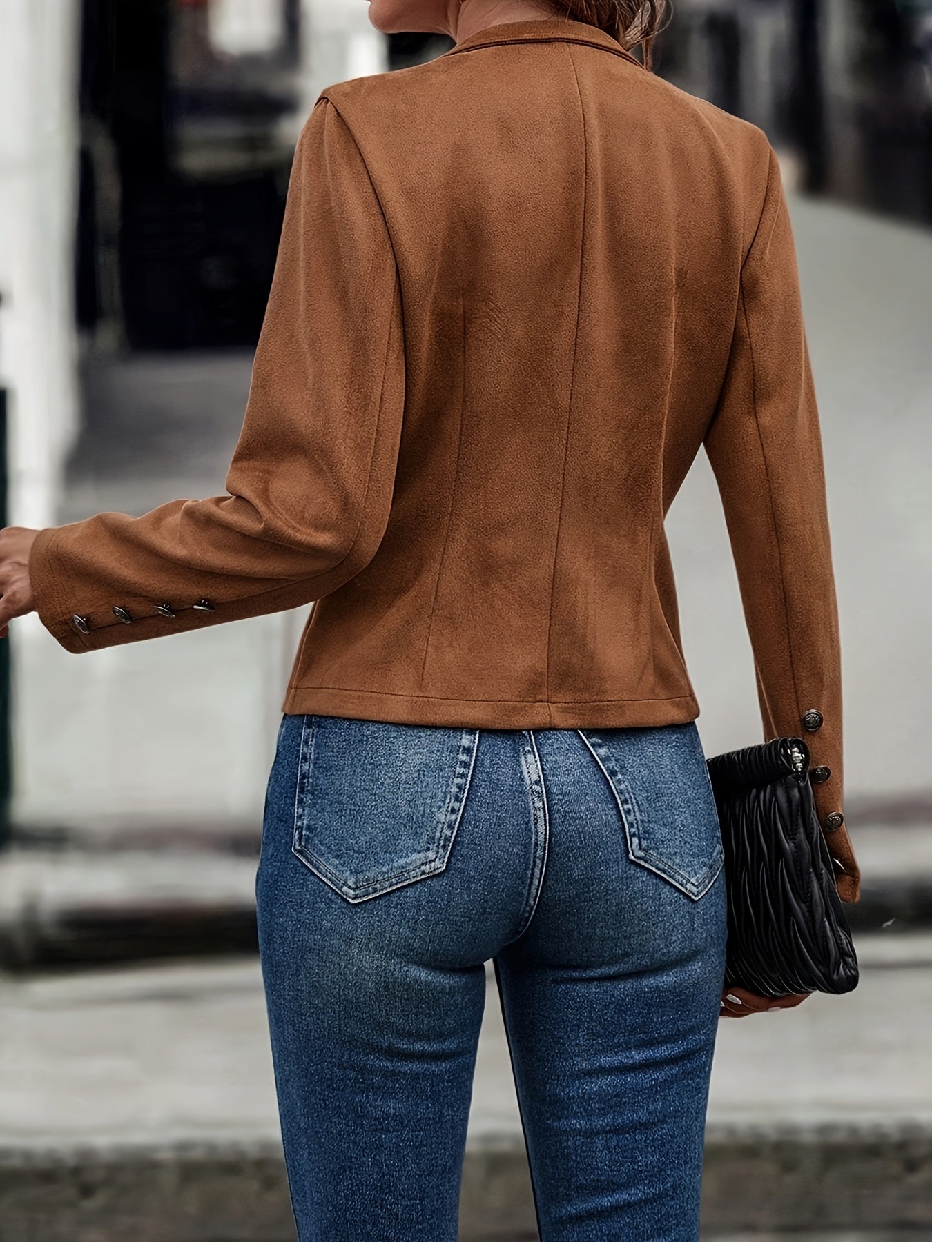 Lightweight stylish jacket for women