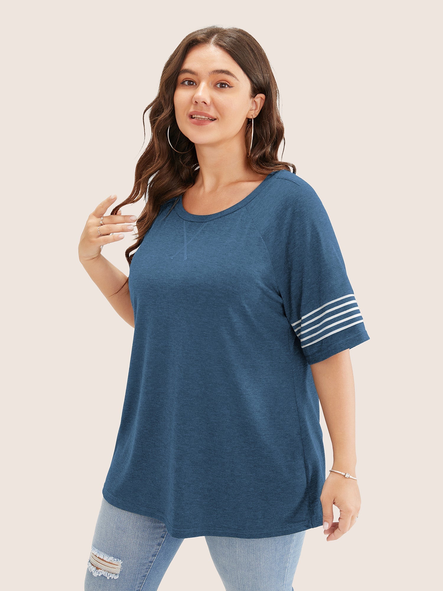 Striped Contrast Raglan Sleeve Crew Neck T-shirt