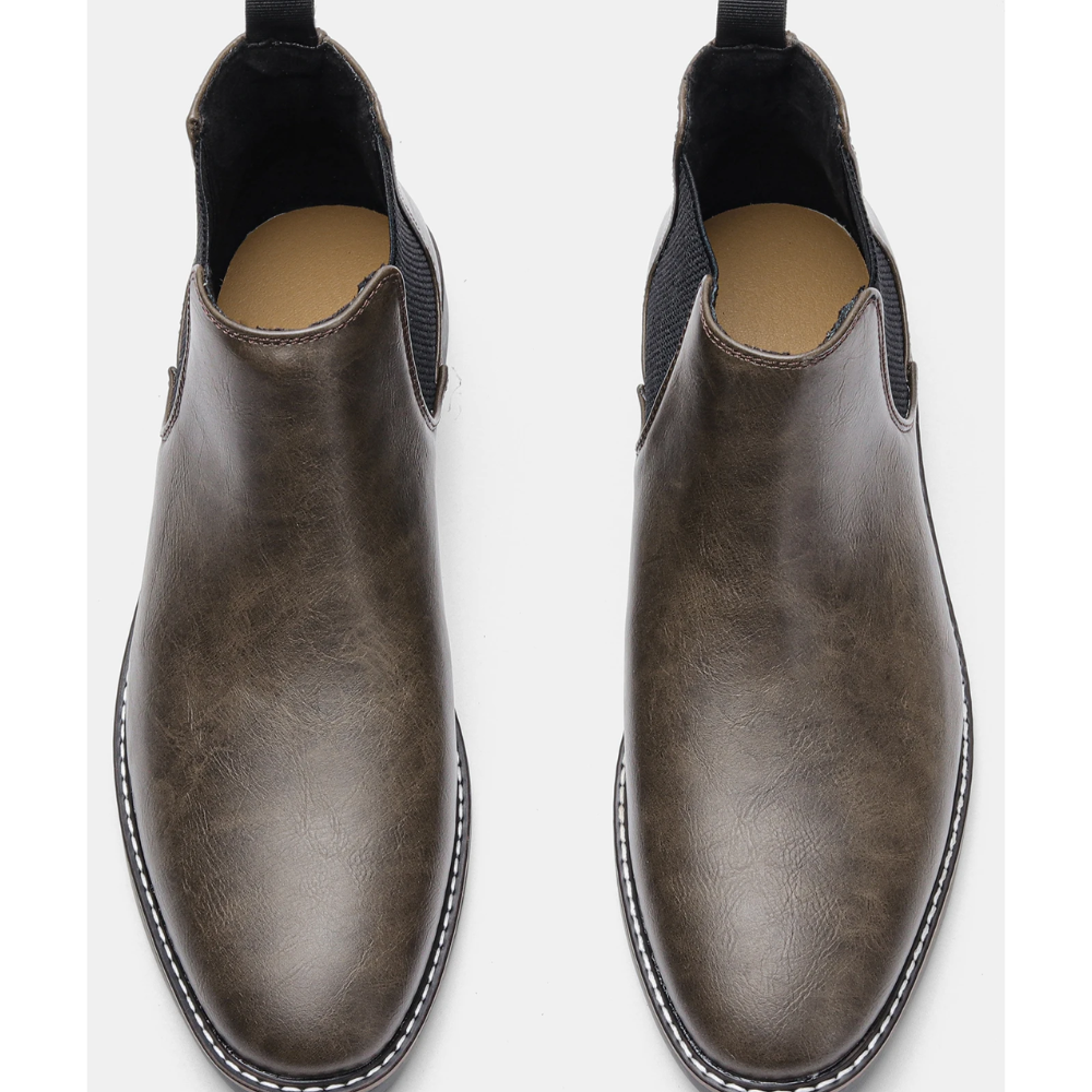 Glossy leather chelsea boots for men