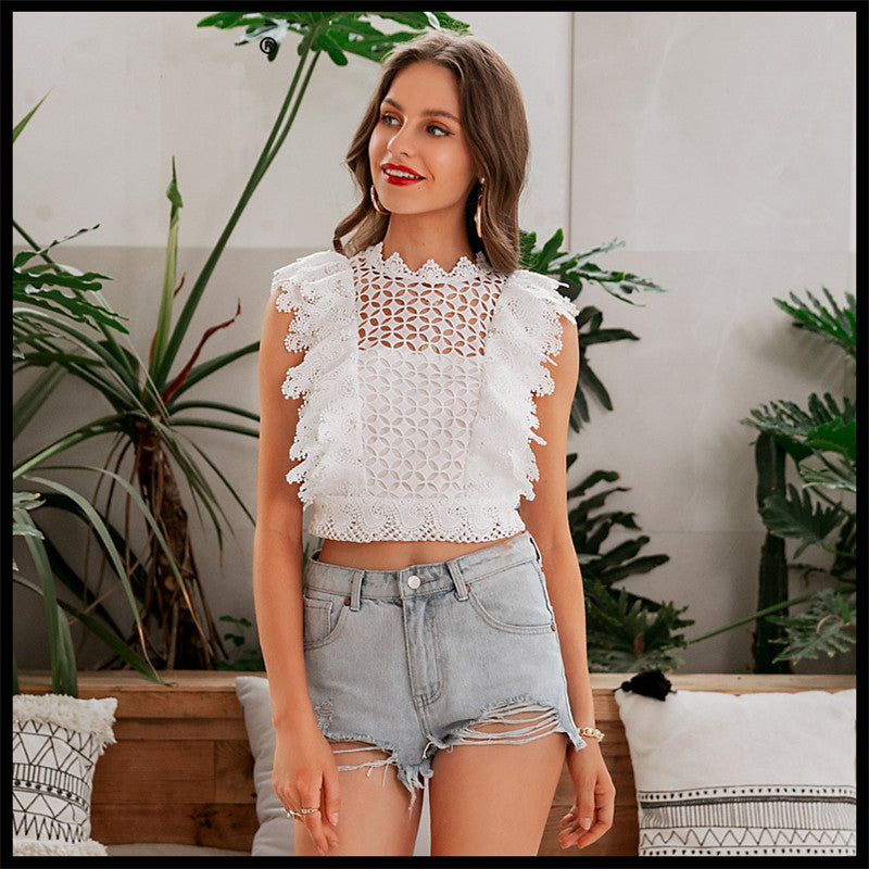 Trendy ladies lace blouse without sleeves in white