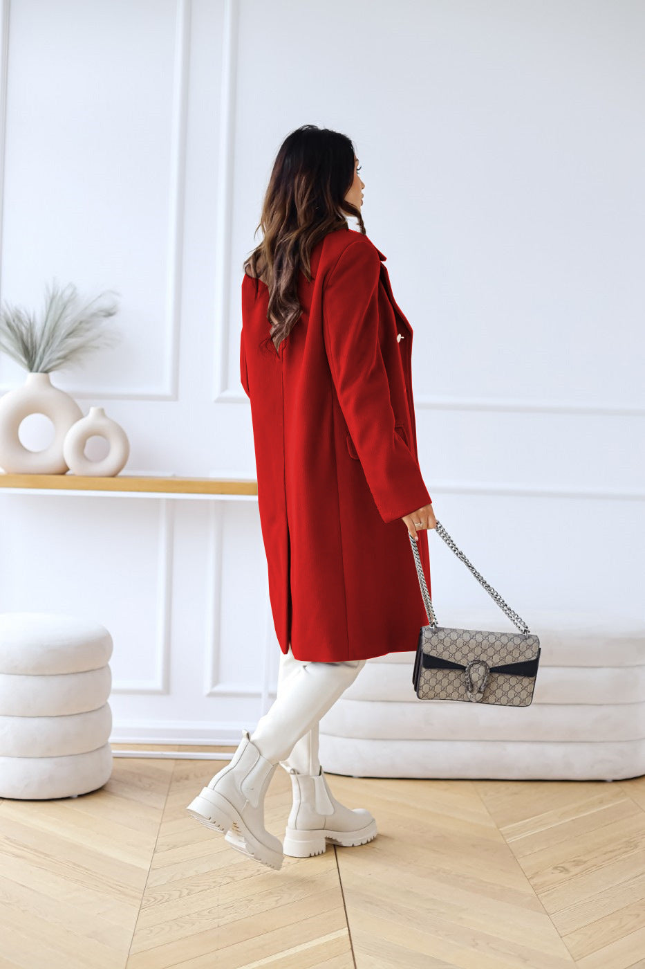 Double-breasted mid-length coat for women