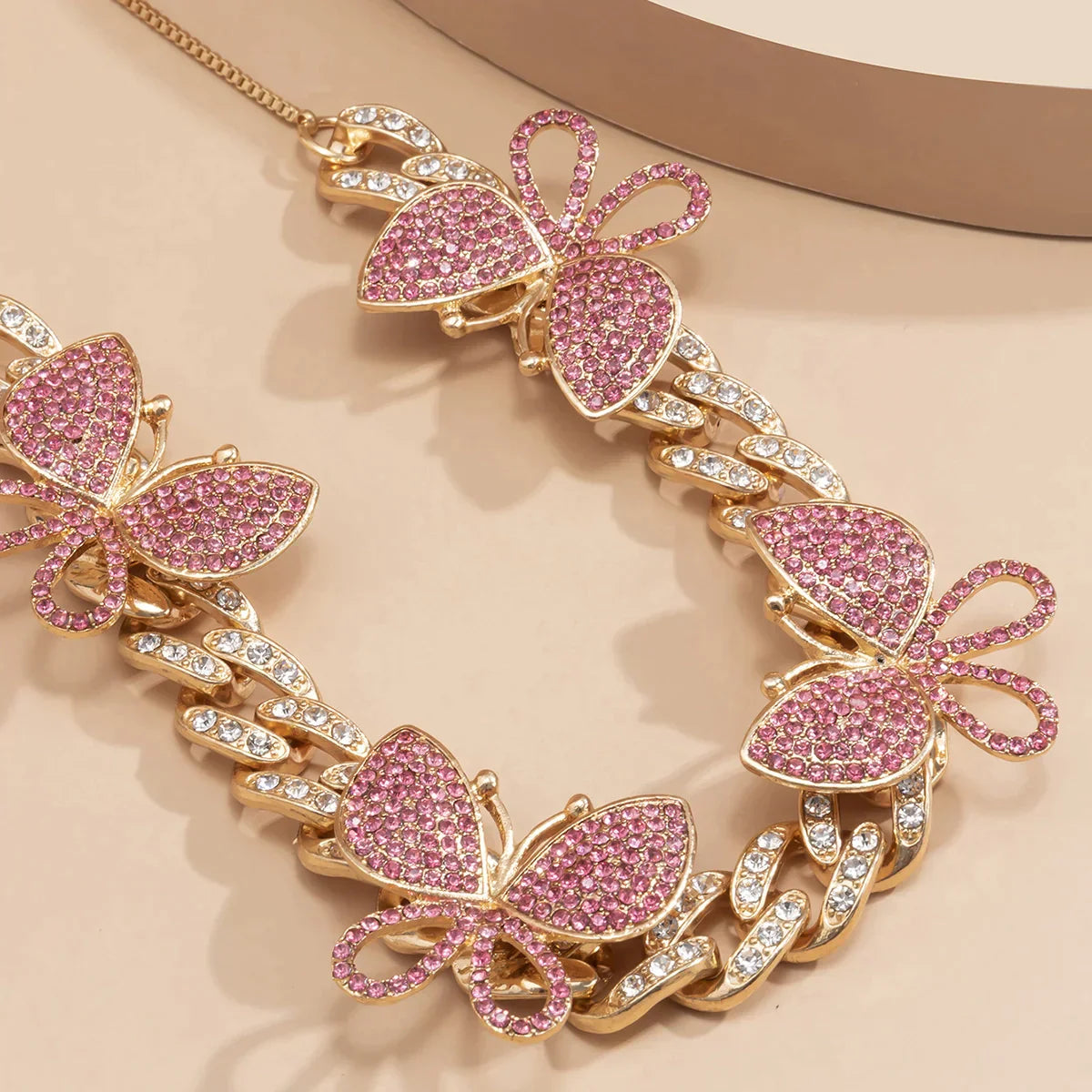 Fashion Butterfly Color Necklace