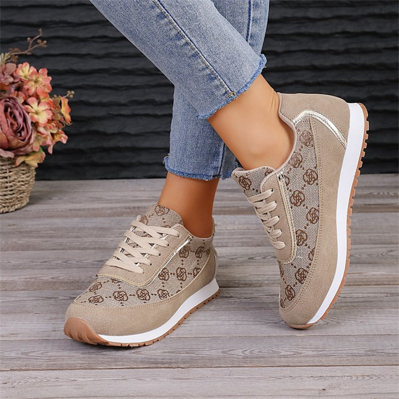 Sleek flower print lace-up sneakers