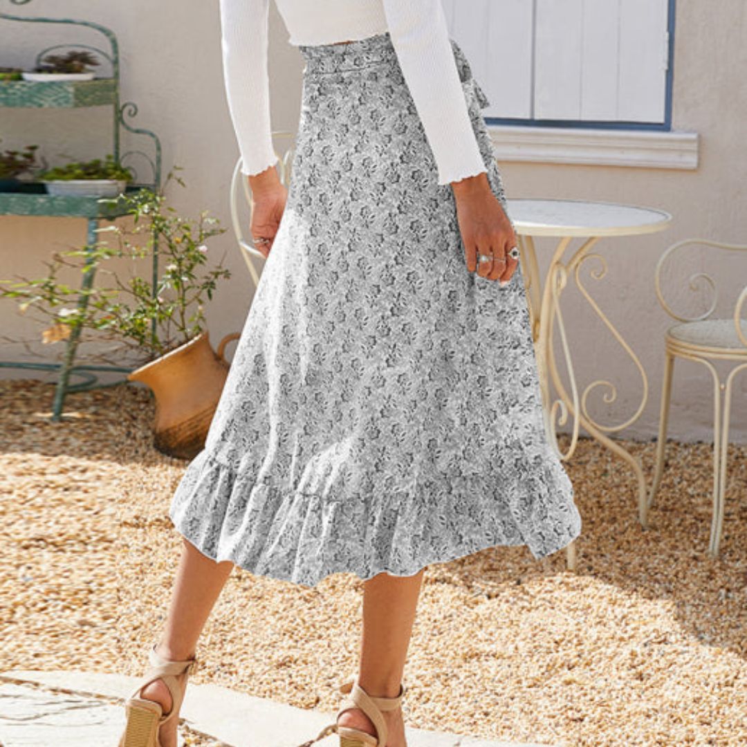 Seraphina - Flowing midi skirt with lace overlay