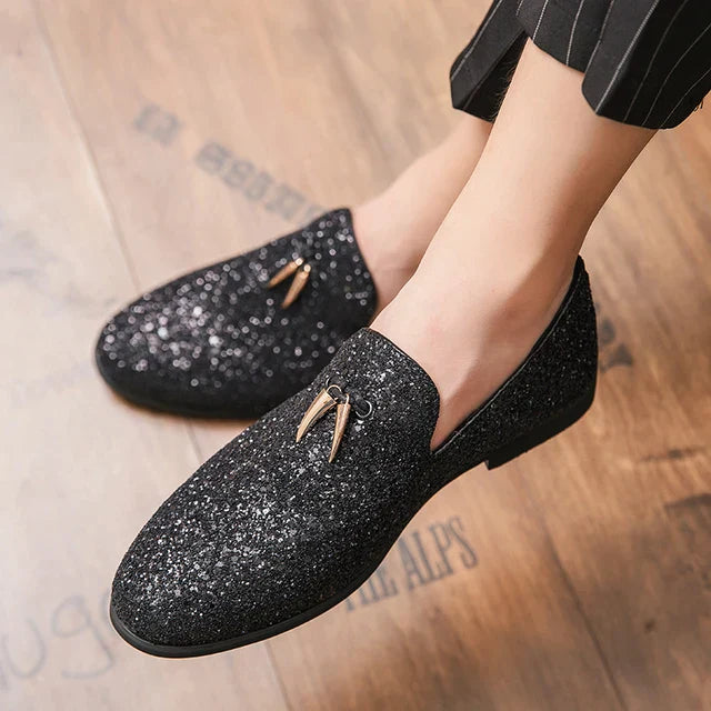 Vega - Elegant slip-on shoes with glitter and tassels