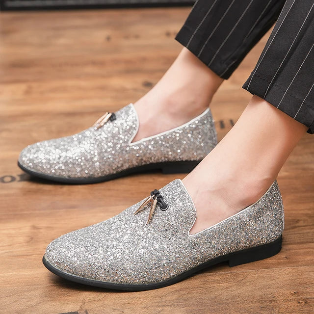 Vega - Elegant slip-on shoes with glitter and tassels