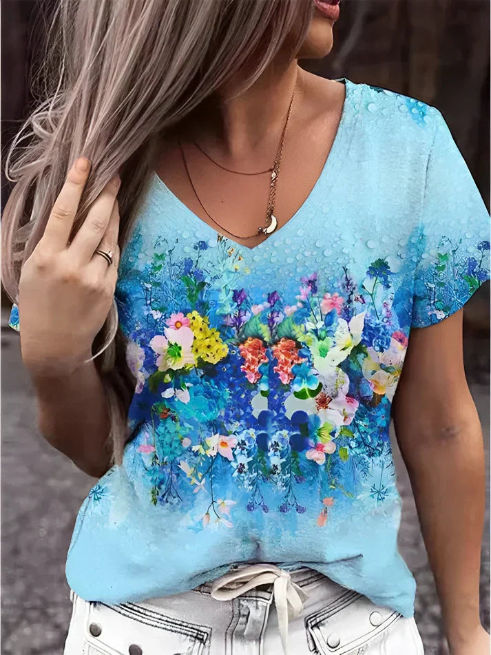 V-neck t-shirt printed with floral art