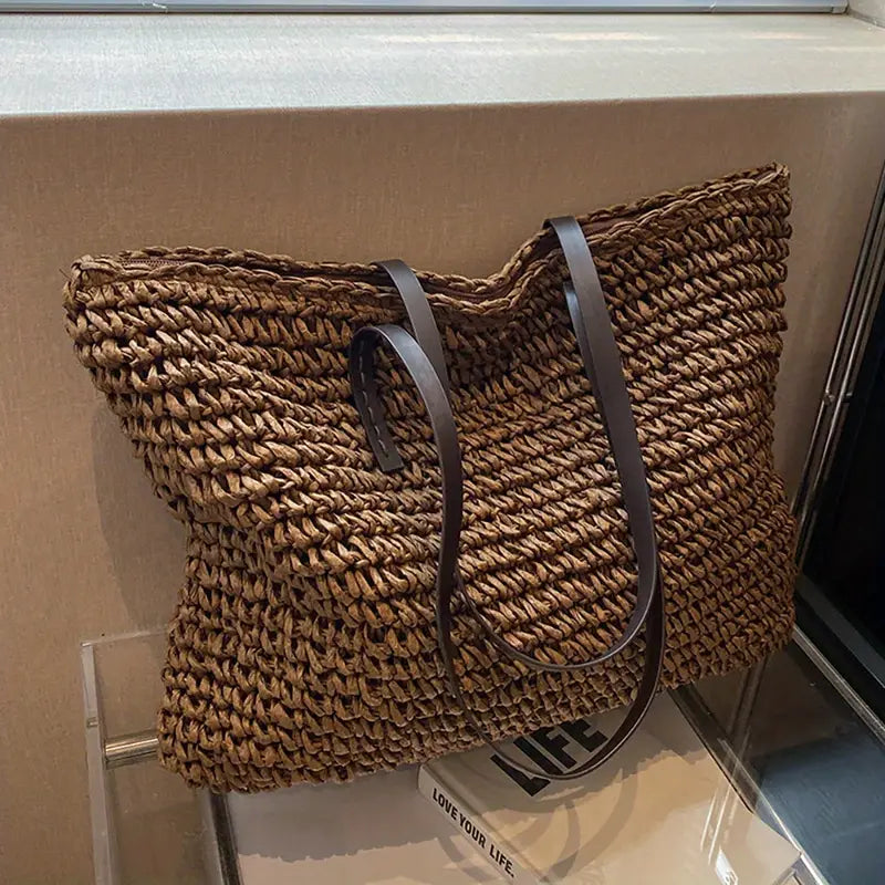 Tara - Woven carrier bag with leather straps