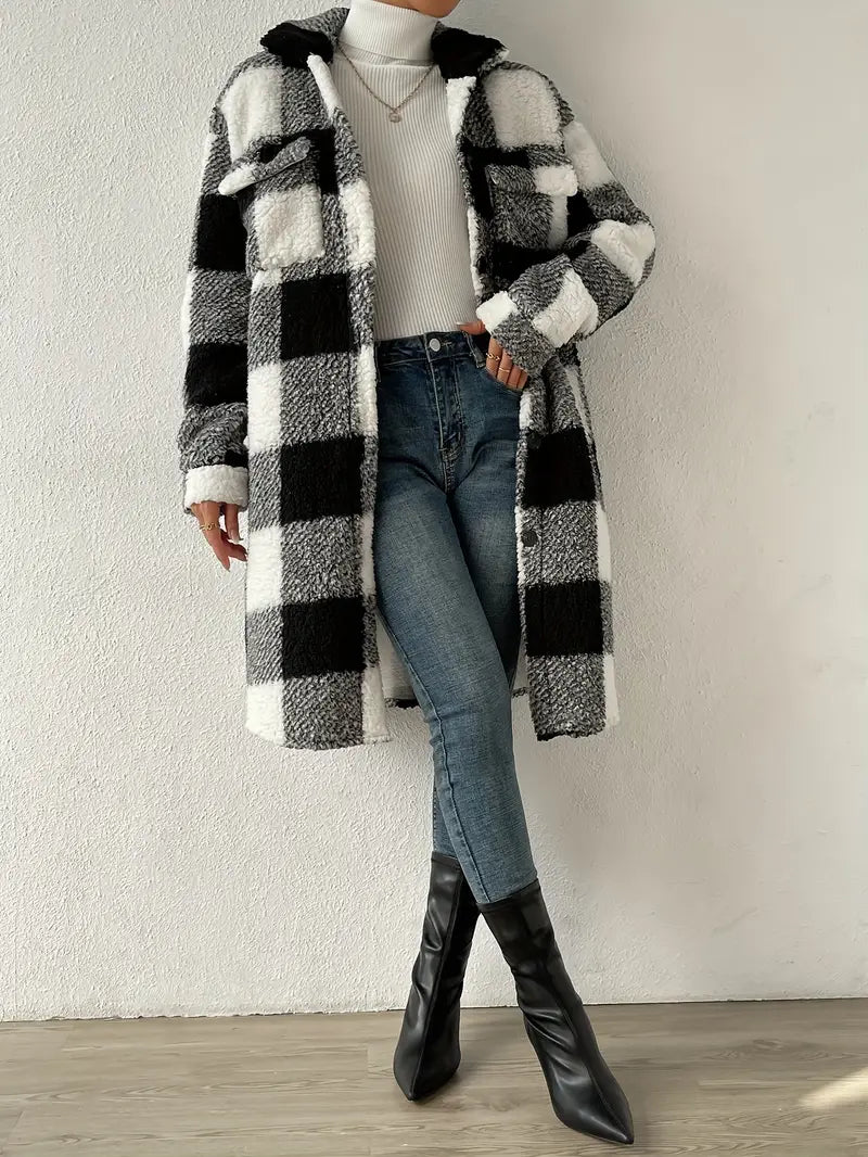 Liesa - Elegant checked teddy coat