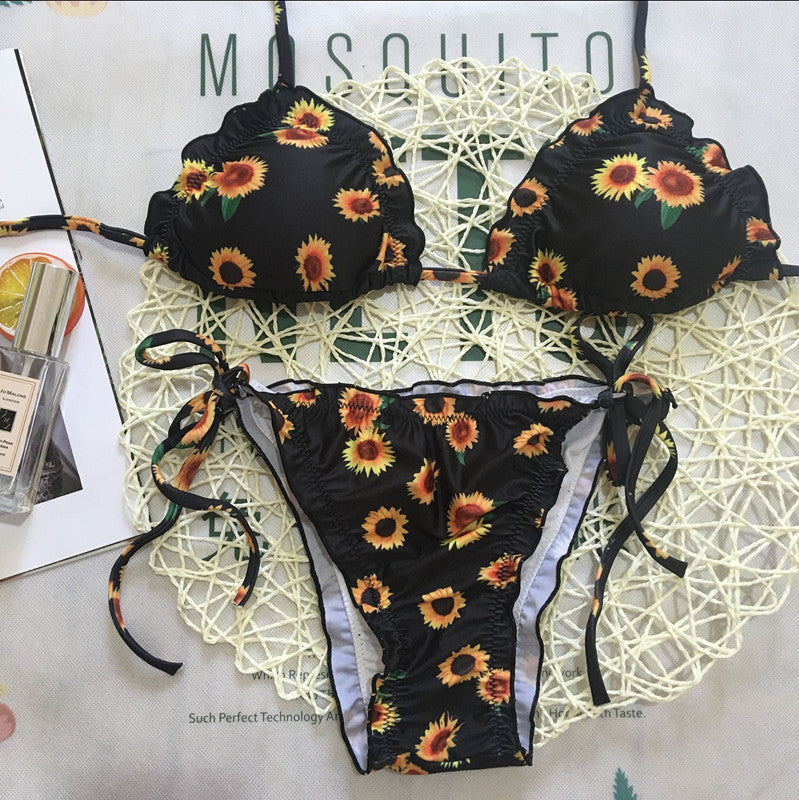 Stylish sunflower bikini Porschia